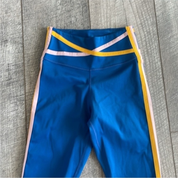 Nike Dri-Fit Size XXS High-Rise Blue Activewear Leggings. - Picture 4 of 7